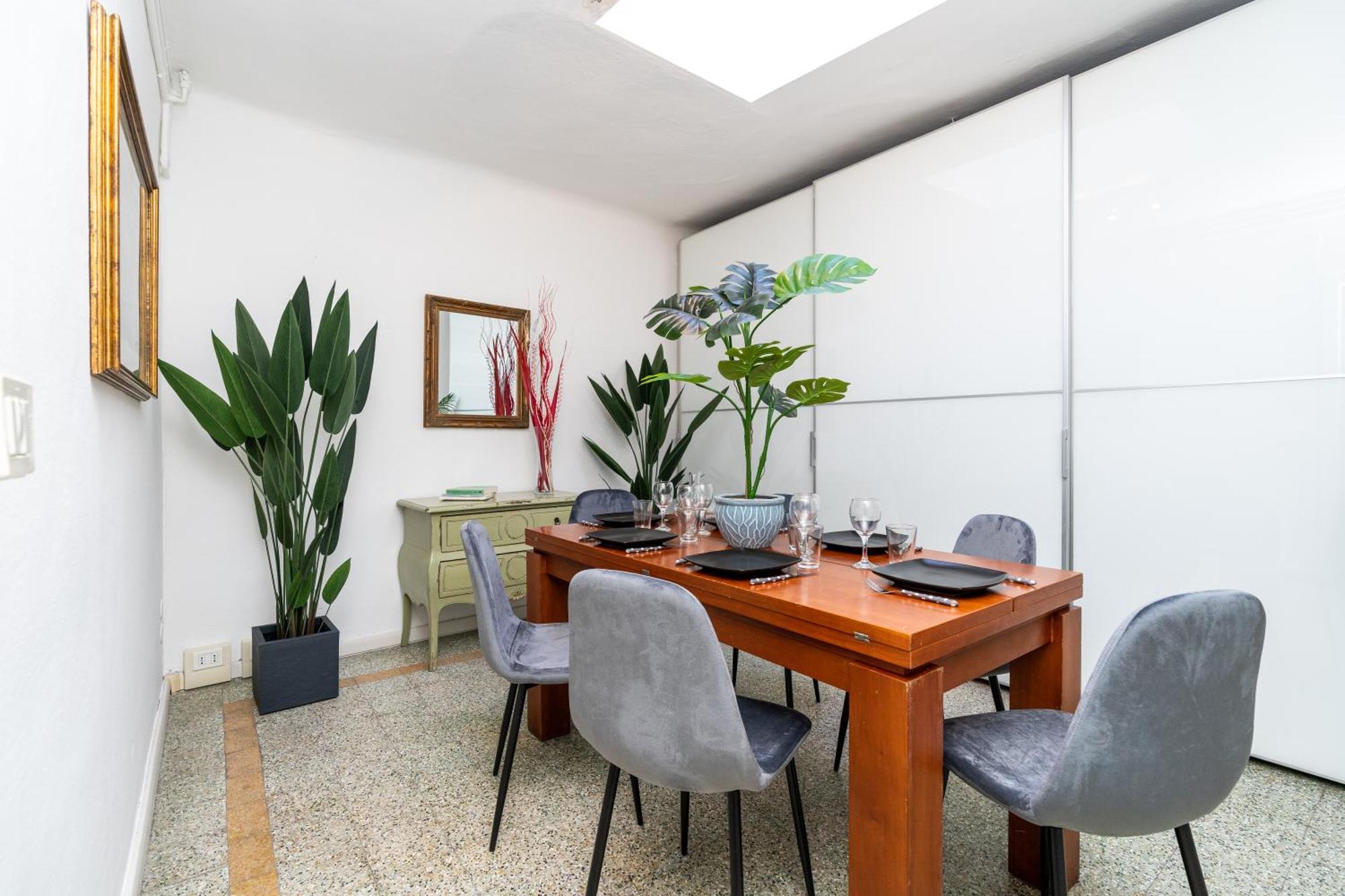 Historic Apt In The Center Of Lucca With Balcony Apartment Bagian luar foto
