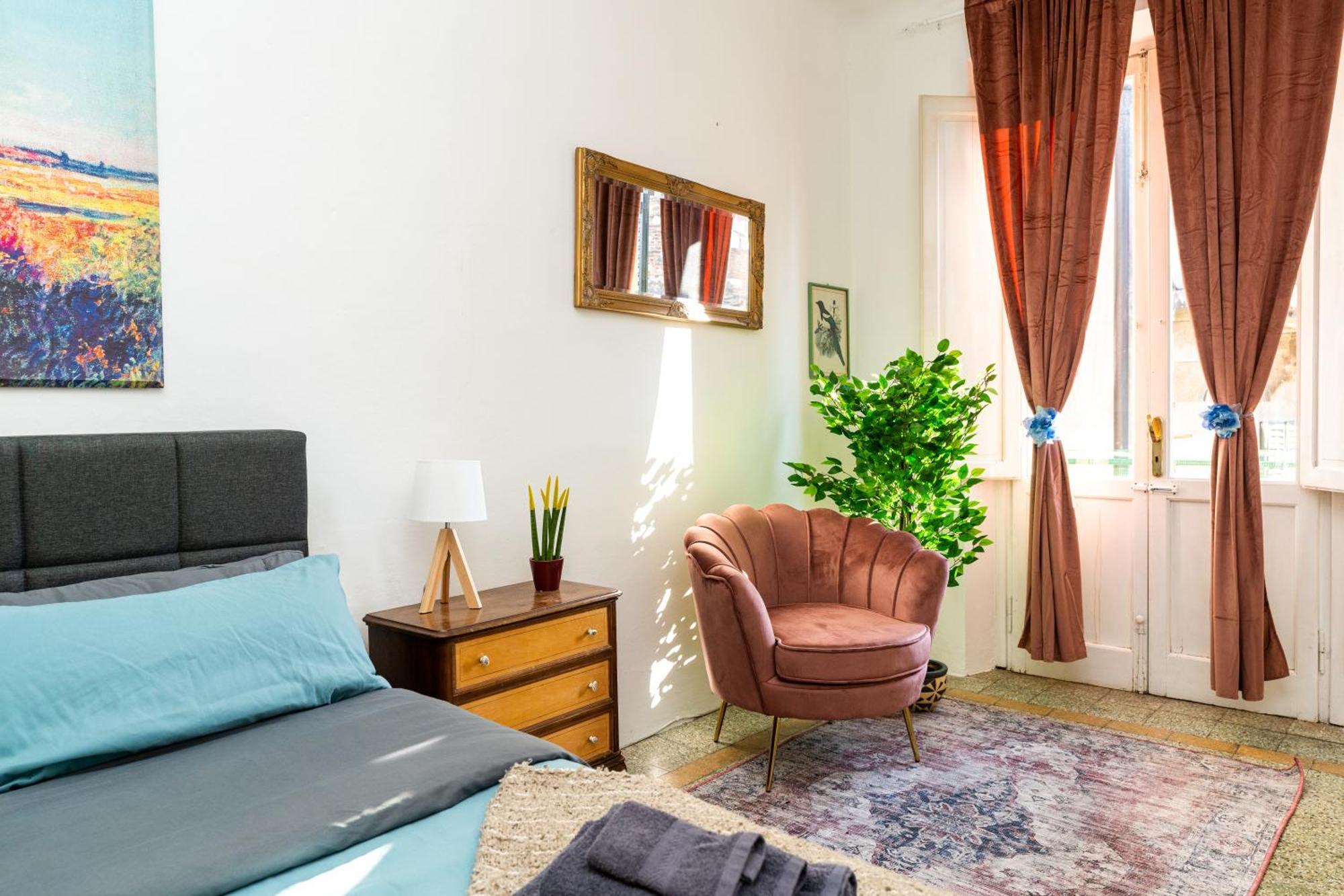 Historic Apt In The Center Of Lucca With Balcony Apartment Bagian luar foto