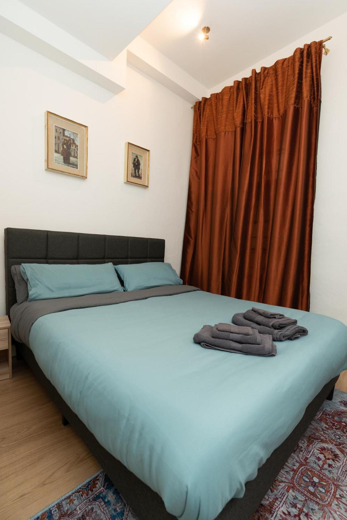 Historic Apt In The Center Of Lucca With Balcony Apartment Bagian luar foto